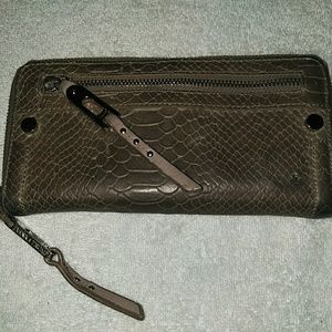 Ivanka Trump Charlotte Grey Wallet